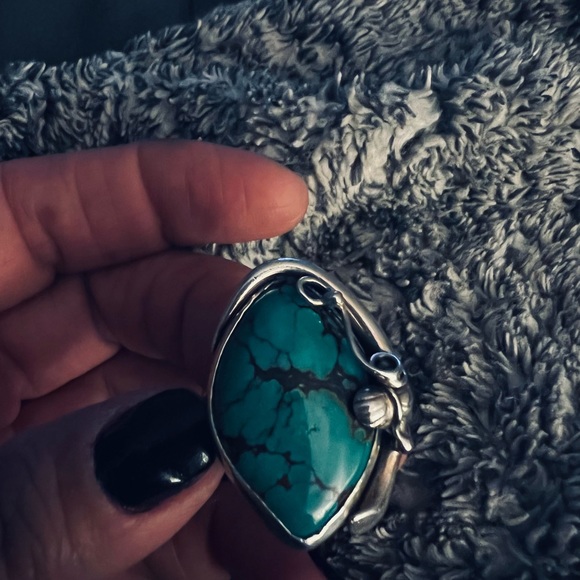 Vintage Sterling Silver Turquoise Ring - Picture 2 of 4